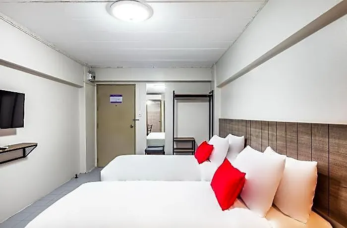 Livotel Express Ramkhamhaeng 50 - No Parking 3*